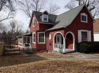 119 N Douglas Ave, Belleville, IL 62220