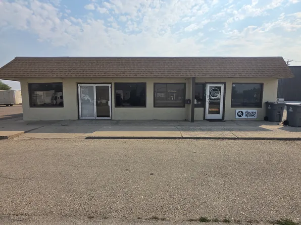 530 S 3rd St E, Mountain Home, ID 83647