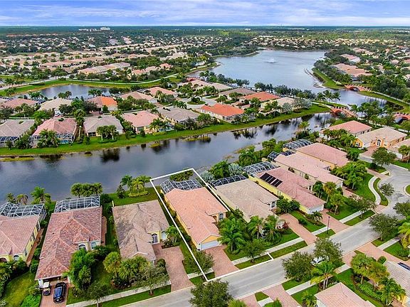 3rd image of 8571 Alessandria Ct