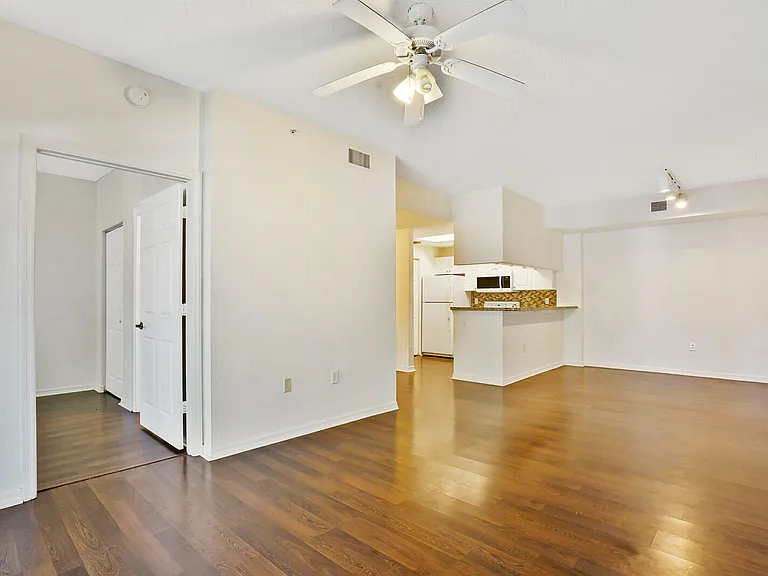 2812 Grande Pkwy #105 — Photo 4