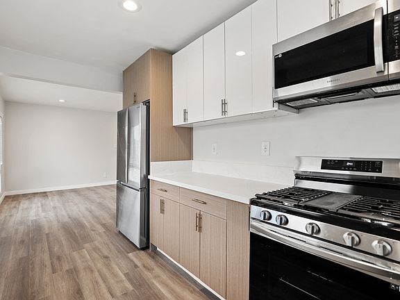 5th image of 1358 W 36th St #A