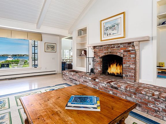 4th image of 46 Great Bay Rd
