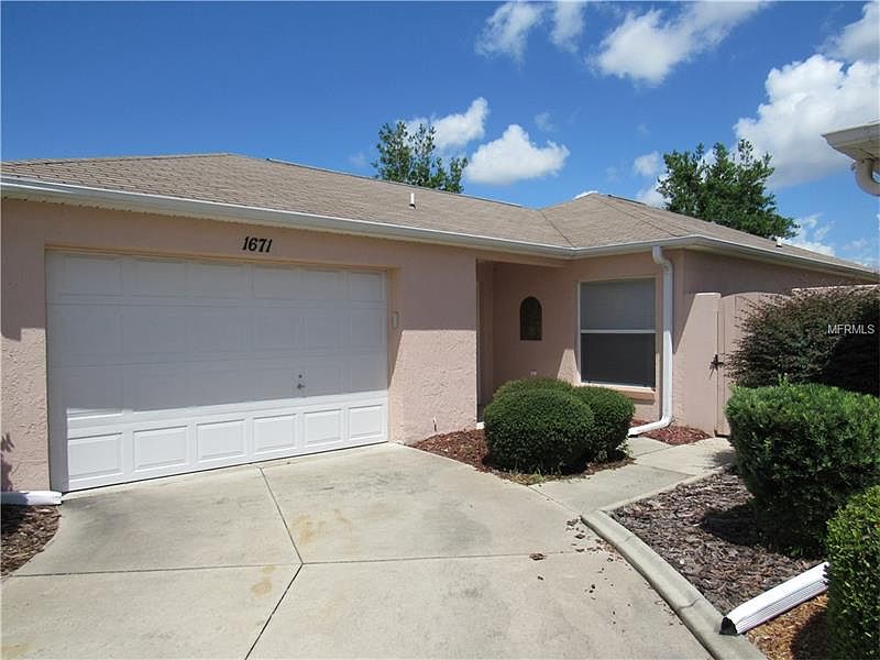 1st image of 1671 Medina Ave