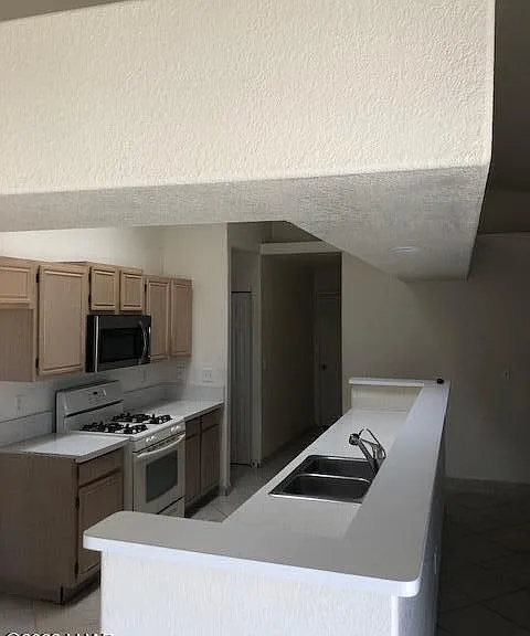 3490 Chemehuevi Blvd — Photo 5