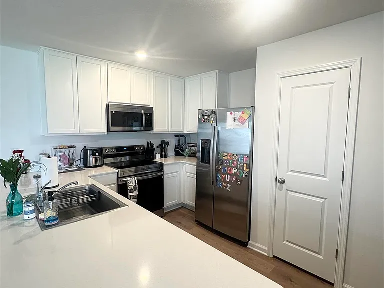4670 Eagles Ridge Rd — Photo 3