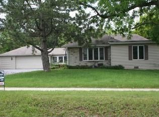 808 E Liberty St, Wauconda, IL 60084