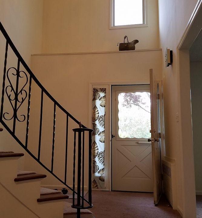 1st image of 38 Underhill St