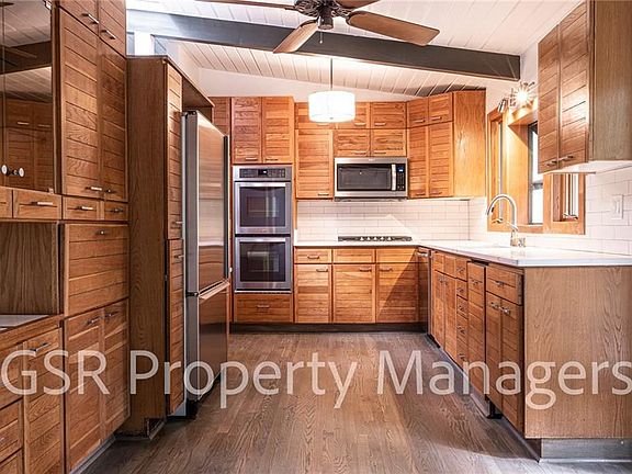 3rd image of 2026 N Akin Dr NE