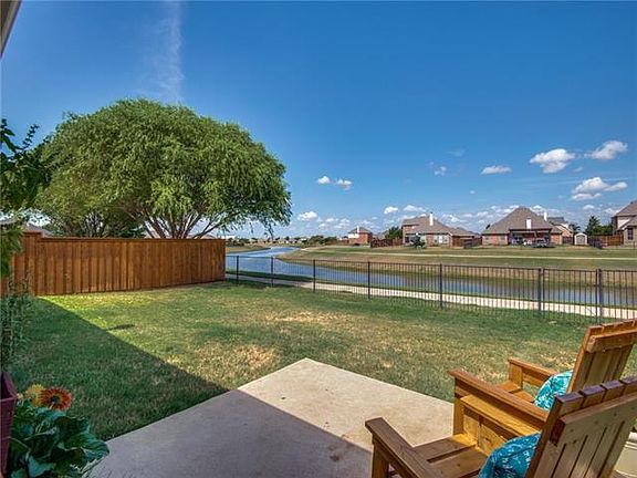 2nd image of 2717 Cascade Cove Dr