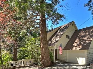 132 S John Muir Rd, Lake Arrowhead, CA 92352