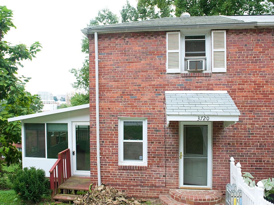 1st image of 3720 Kemper Rd