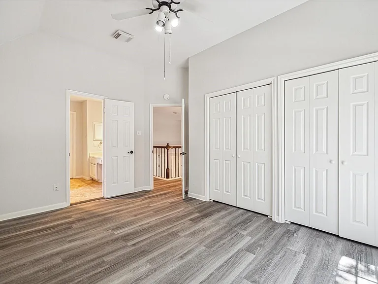 2715 Oakland Dr — Photo 27