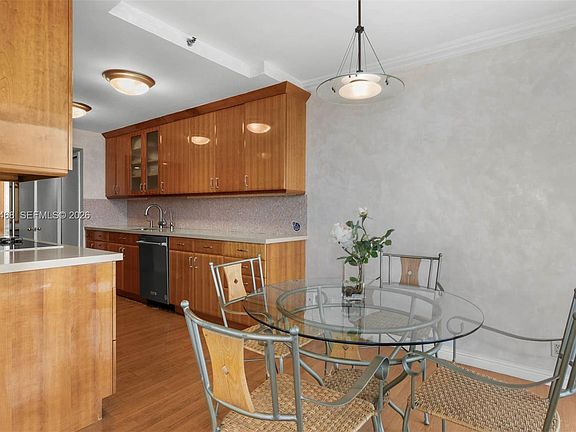5th image of 19667 Turnberry Way Floor 12