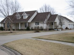 1025 Red Arrow, Sikeston, MO 63801