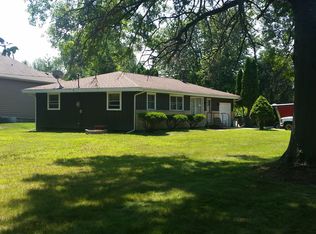 10564 Kissman Dr, Union Pier, MI 49129