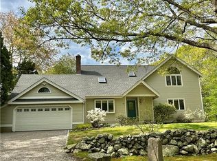 95 Farmholme Rd, Stonington, CT 06378
