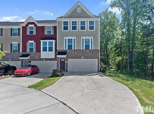 119 Ridgeline Ct, Durham, NC 27703