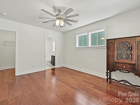 5th image of 347 Spring St