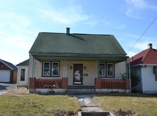 568 Stanley Ave, Chambersburg, PA