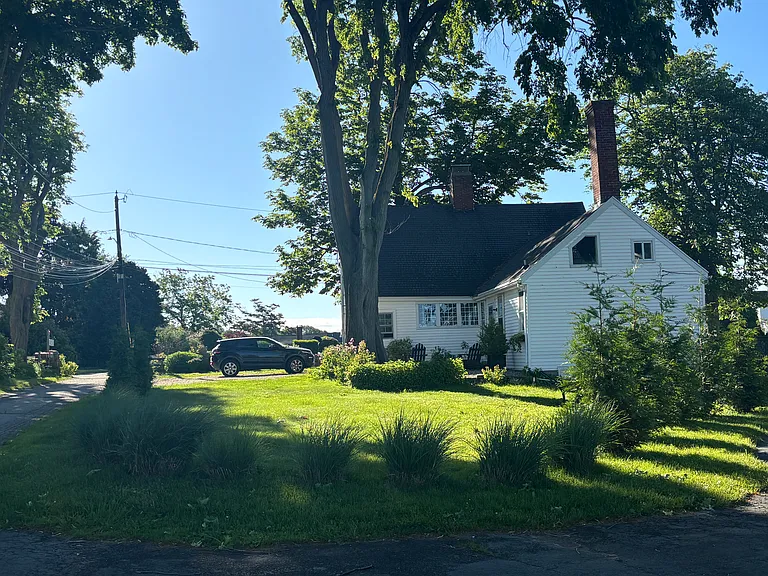 69 Waterside Ln — Photo 24
