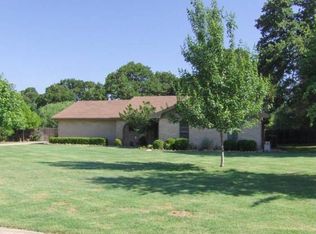 111 Park Pl, Ponca City, OK 74604