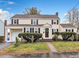 124 Stiles St, Stratford, CT 06614