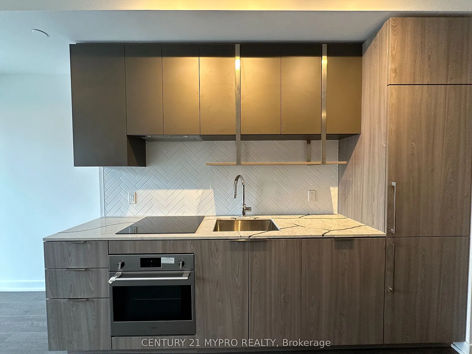 1 bed, $2,200 — Photo 3