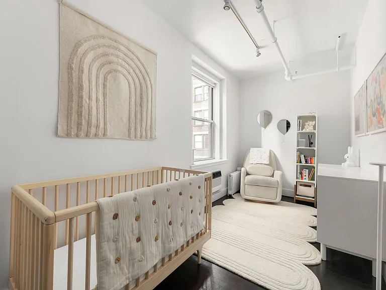 133 W 28th St #6-C — Photo 9