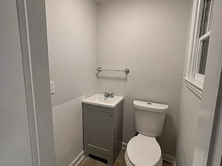 129 N Water St #A — Photo 6