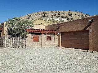 5 Camino Tres Ritos, Placitas, NM 87043