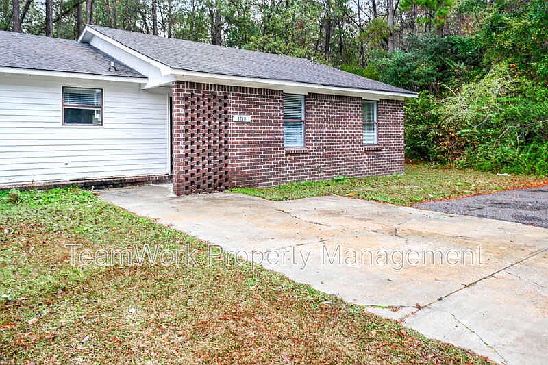 1st image of 121 Canvasback Dr #B