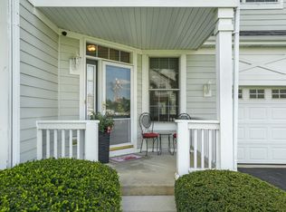 8675 Saddlebred Ct, Frankfort, IL 60423