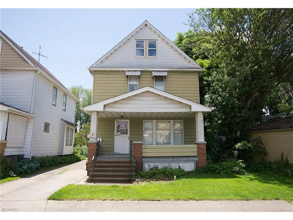 4405 Riverside Ave photo 1