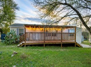 3502 Brazos River Dr, Granbury, TX 76048