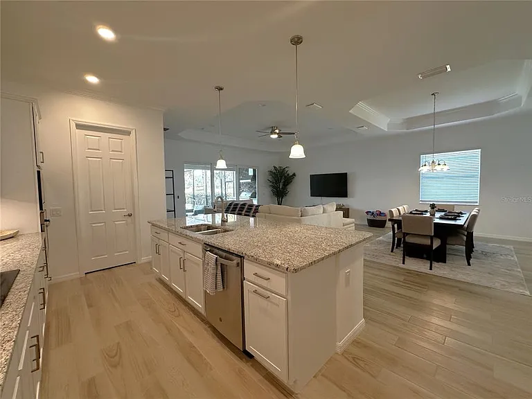 25222 Keygrass Ct — Photo 8