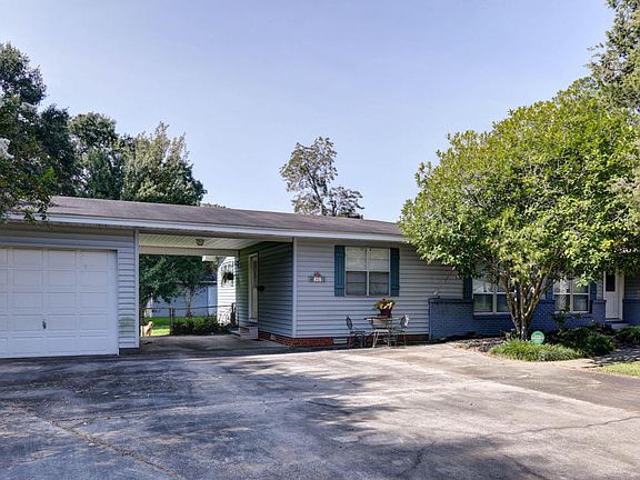 4th image of 820 Choctaw Dr