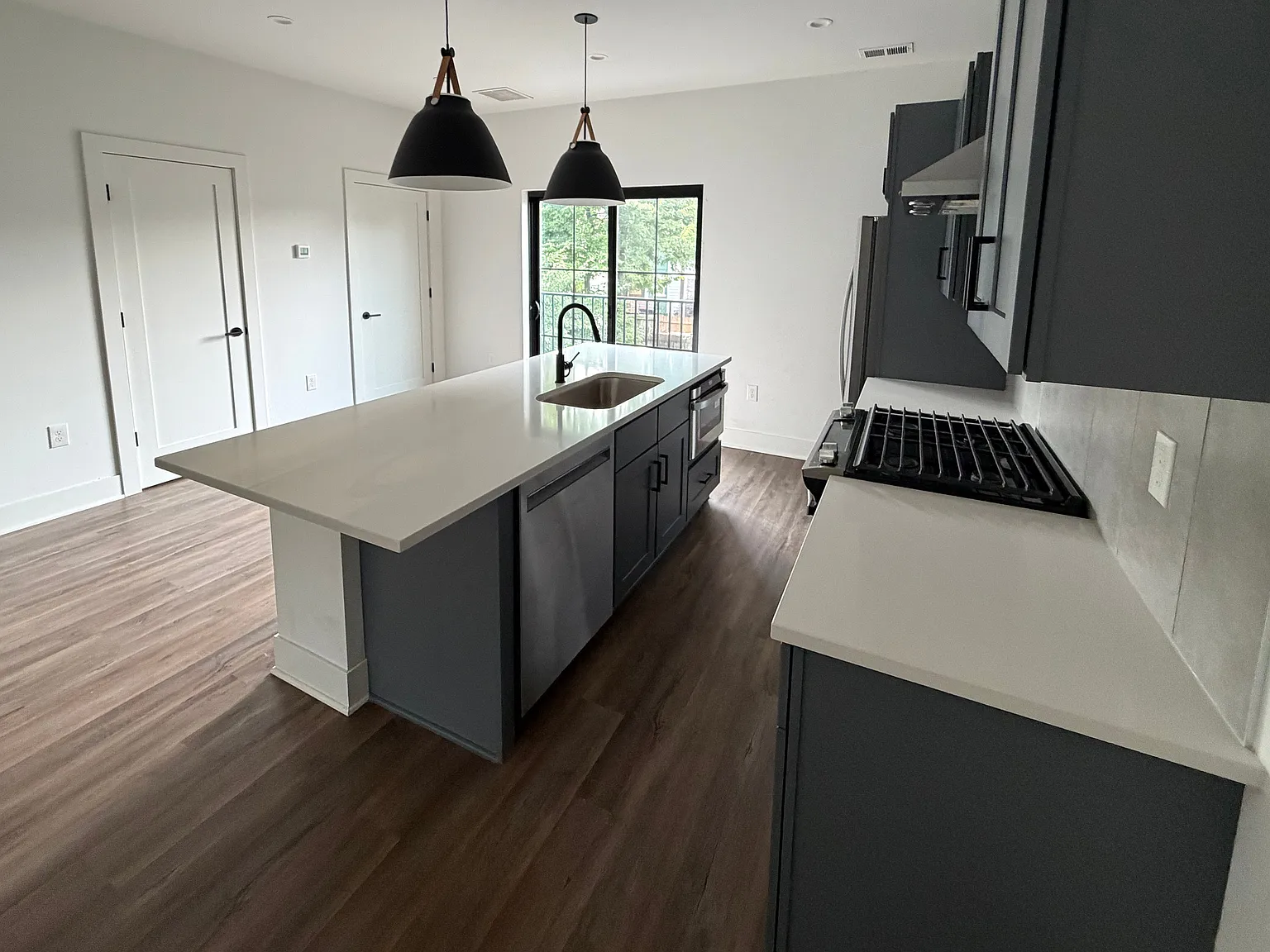 355 Loeffler Ave — Photo 3