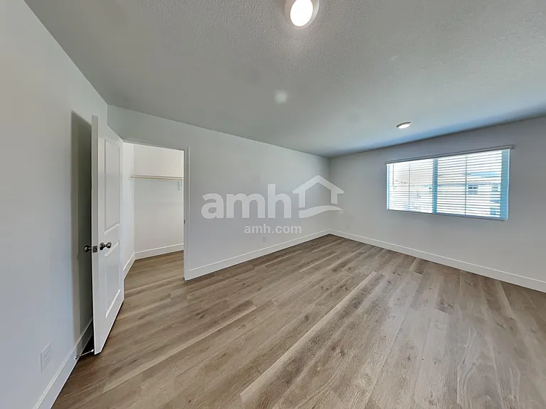 8401 Flagpole Loop Ave — Photo 13