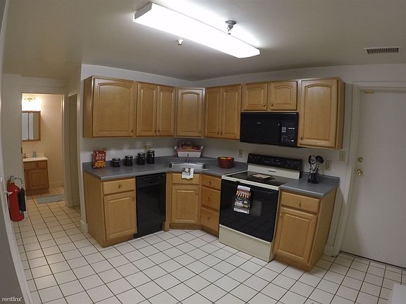 Kitchen in 1 BR apt