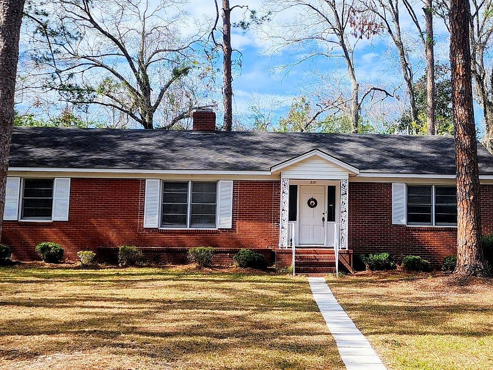 1st image of 215 Vista Cir