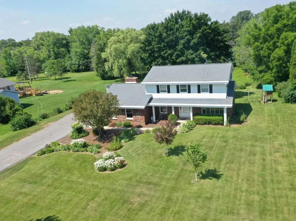 11433 N Oriole LANE, Mequon, WI 53092