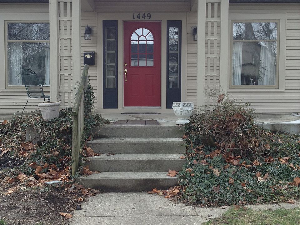 1st image of 1449 W 1st Ave
