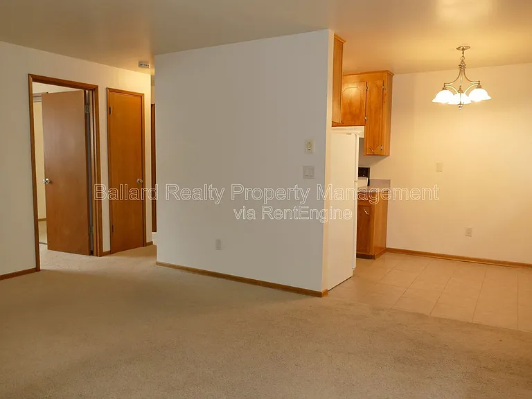2050 NW 59th St #5 — Photo 4