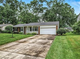 3901 Greenmont Dr SE, Warren, OH