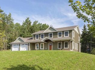 2925 Nighthawk Ln, Duluth, MN 55804