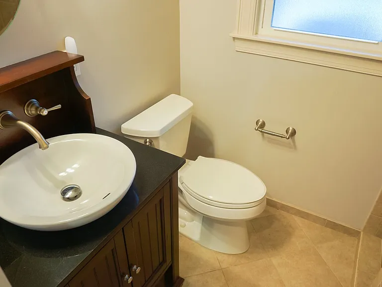 31 Driftwood Ave — Photo 11