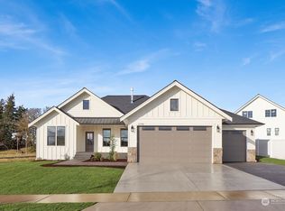 2190 Lagerwey Cir, Lynden, WA
