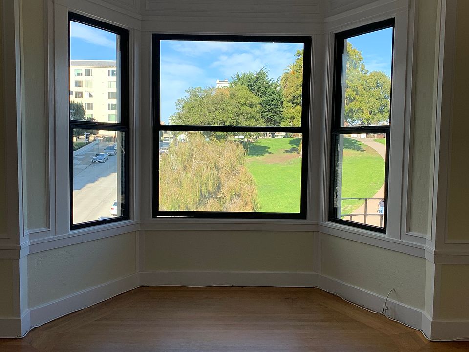 1st image of 2195 Sacramento St #401