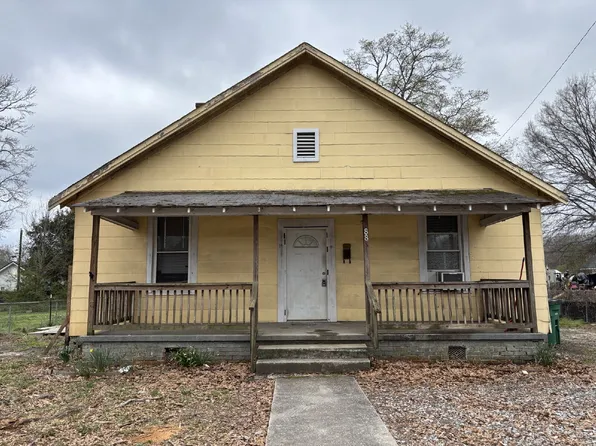 88 Palmetto St, Clinton, SC 29325