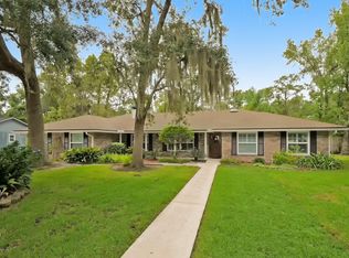 11517 Sedgemoore Dr N, Jacksonville, FL 32223